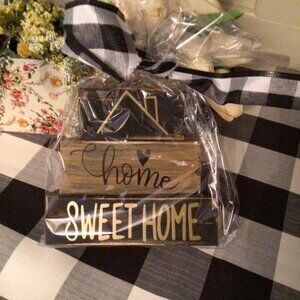 Home Sweet Home 3 tier blocks